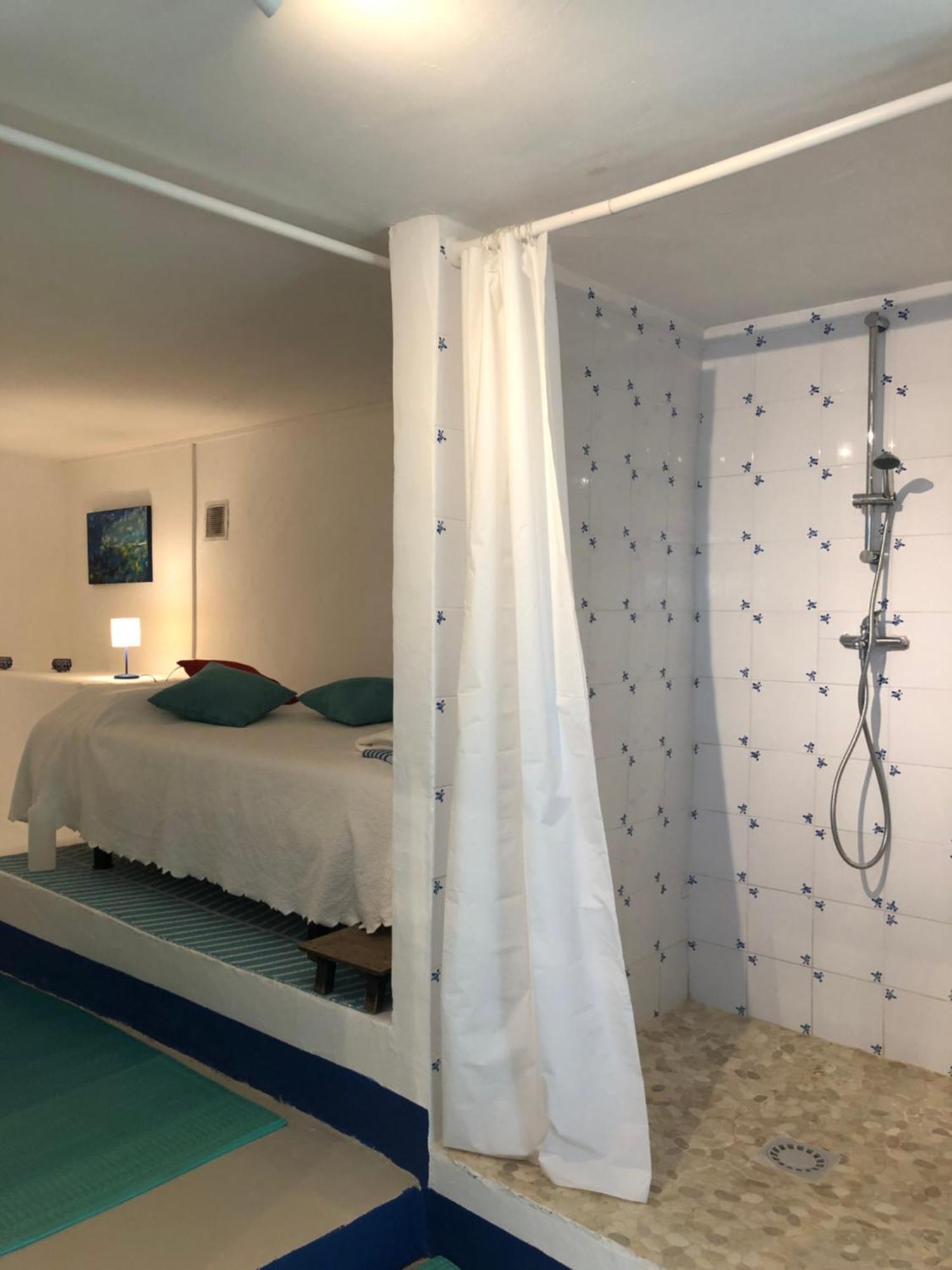 Reve D'Etoiles Bed & Breakfast Saint-Laurent-de-Cerdans Exterior photo